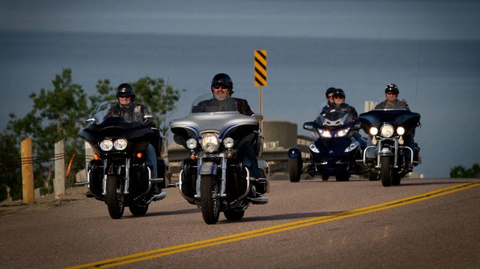 When riding with a group of motorcyclists a staggered formation