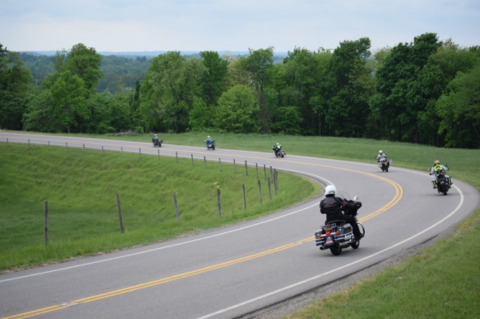 Formation staggered motorcycle group riding tips applicable when eu